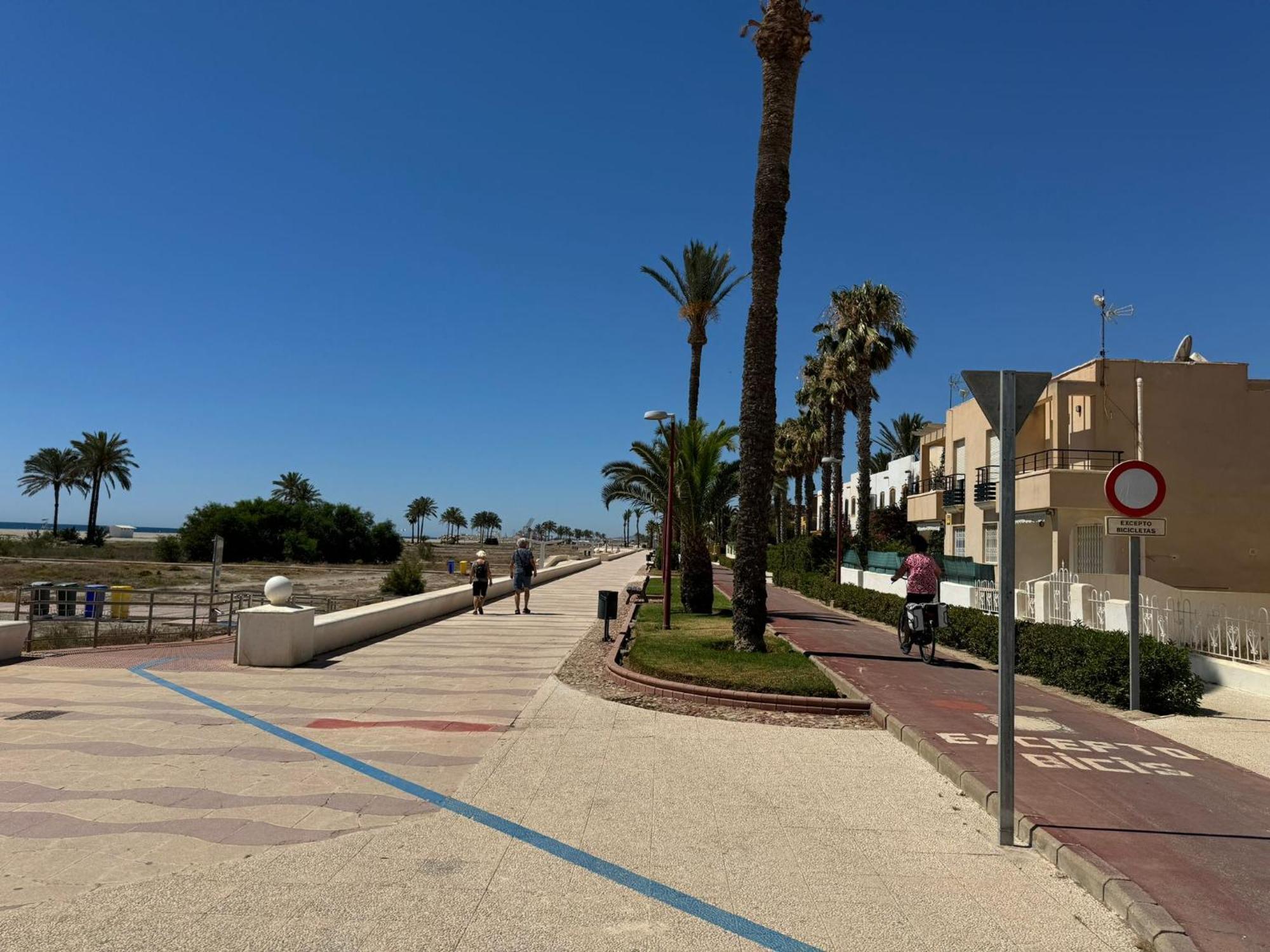 Duplex Playa Marinas - Playa Vera